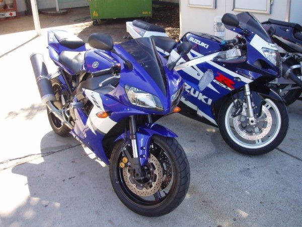 2002 Yamaha R1