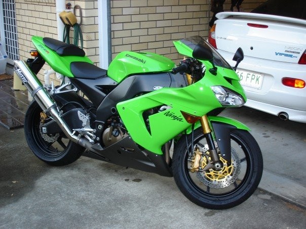 2005 Kawasaki ZX10R