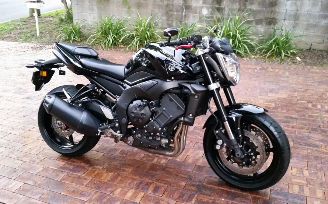 2011 Yamaha FZ1-N