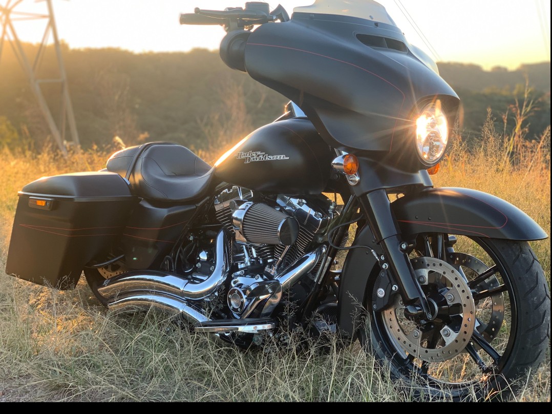 2015 Harley-Davidson 1690cc FLHX STREET GLIDE