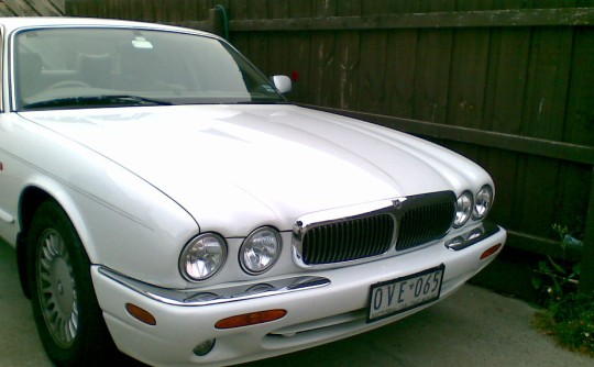 1998 Jaguar XJ8 3.2