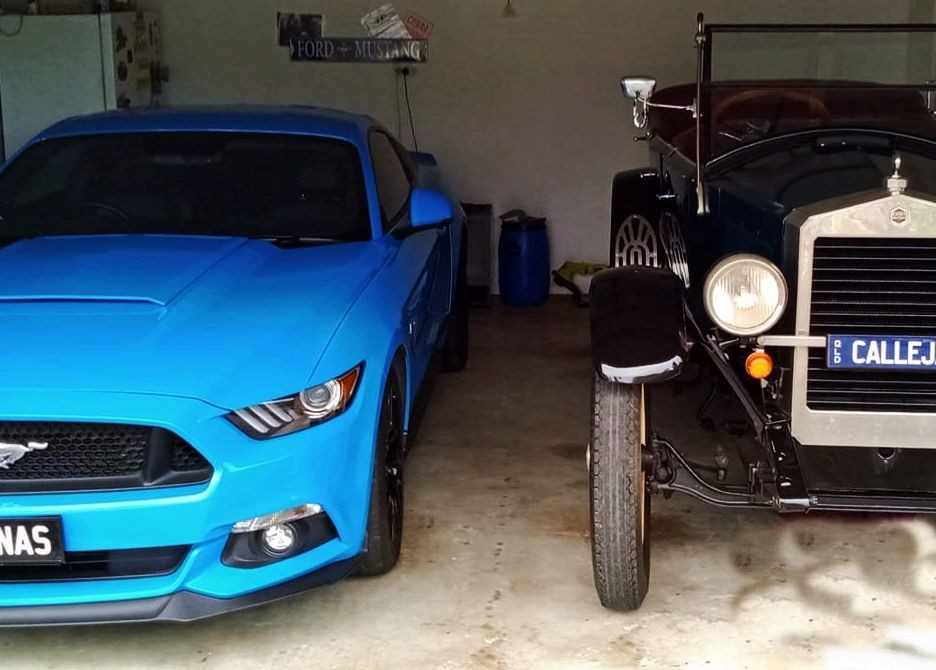 2017 Ford MUSTANG