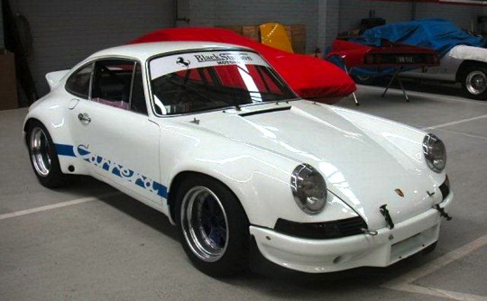 1973 Porsche 911 2.8 RSR (replica)