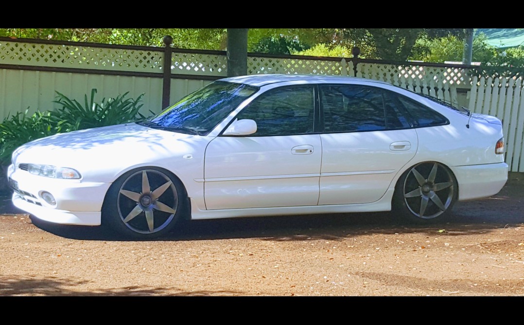 1993 Mitsubishi GALANT V6-24