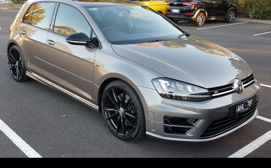 2016 Volkswagen Golf R