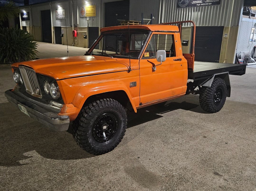 1970 Jeep FSJ Gladiator J2000