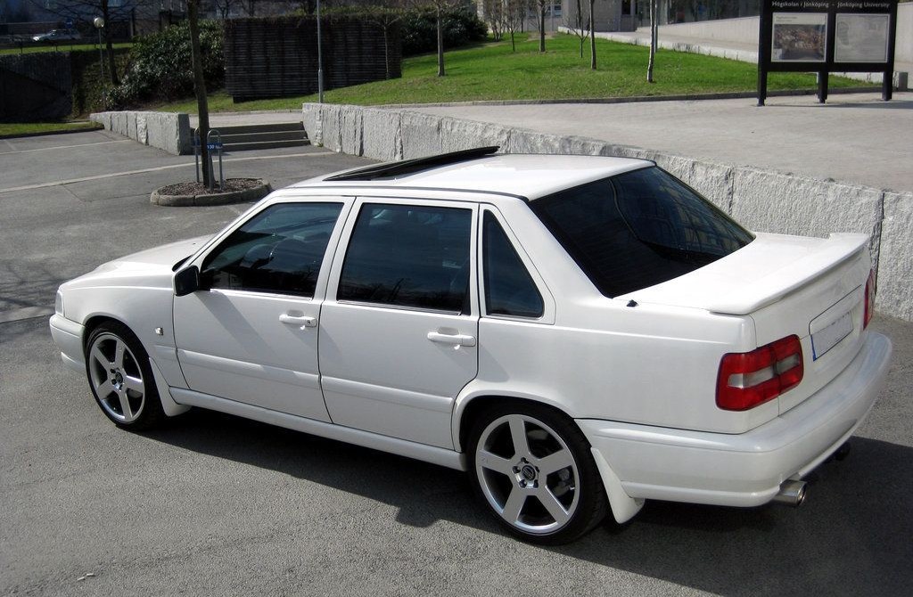 1999 Volvo S70 2.5T