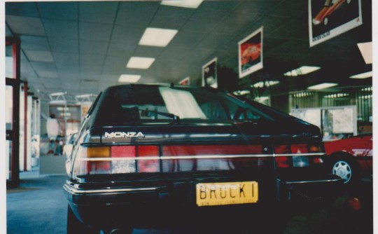1990 Holden Dealer Team Monza