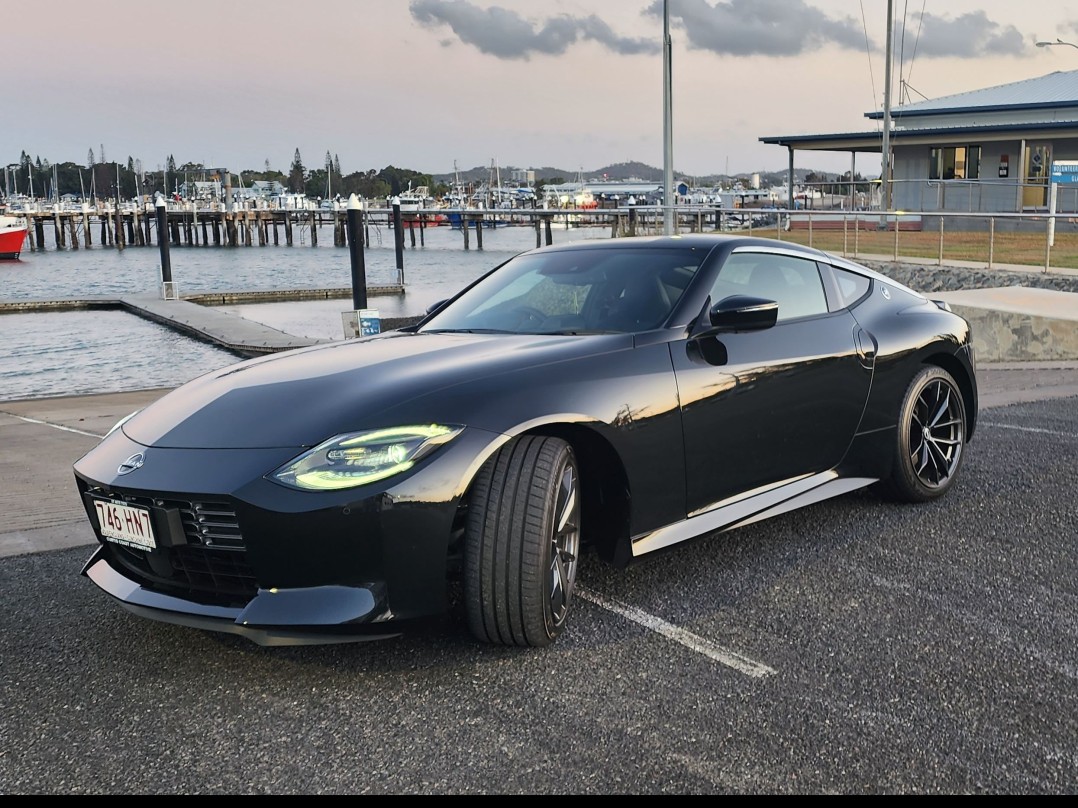 2023 Nissan z