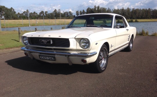 1966 Ford MUSTANG