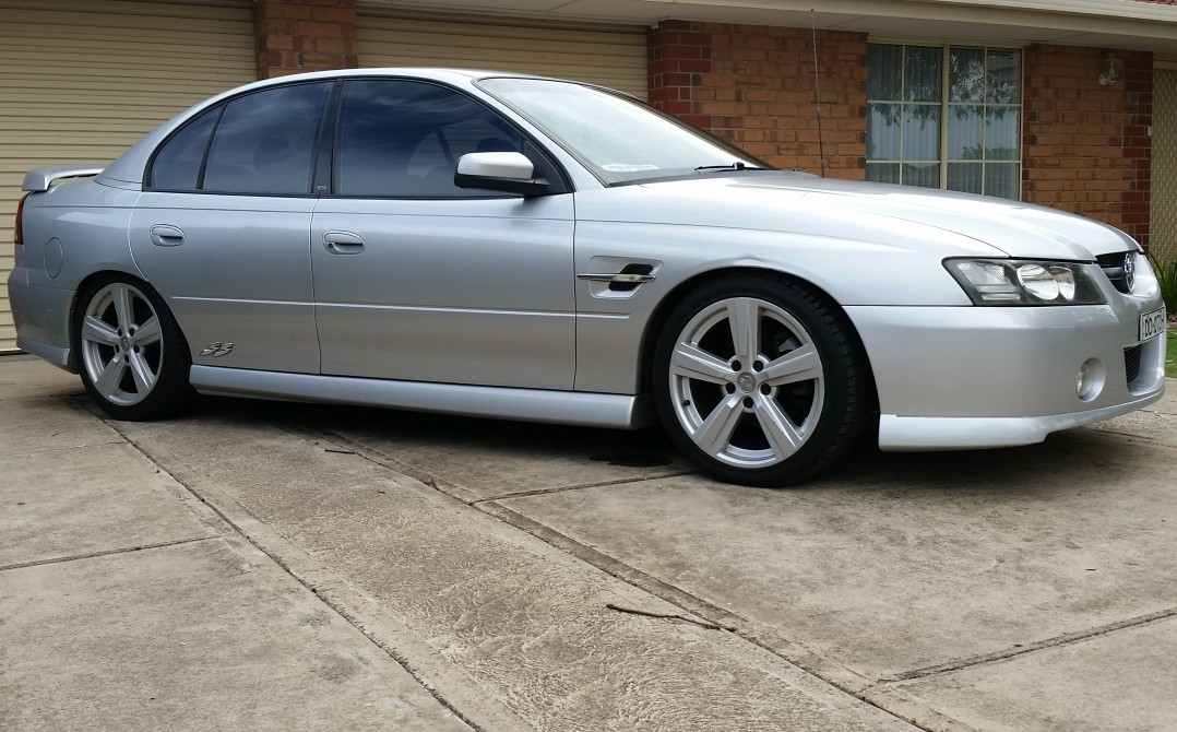 2005 Holden COMMODORE SS