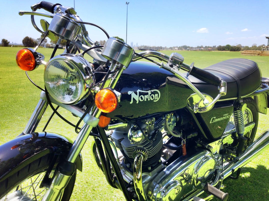 1971 Norton 750 Commando Roadster