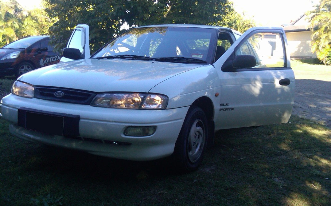 1997 Kia MENTOR SLX Sports Edition