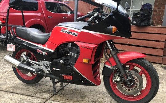 1984 Kawasaki 748cc GPZ750R (ZX750)