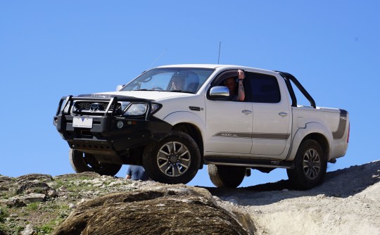 2009 Toyota TRD HILUX 4000SL (4x4)