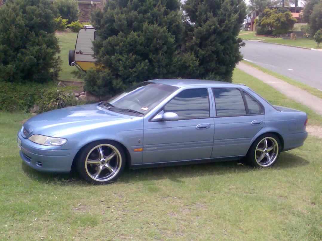 1995 Ford FAIRMONT GHIA
