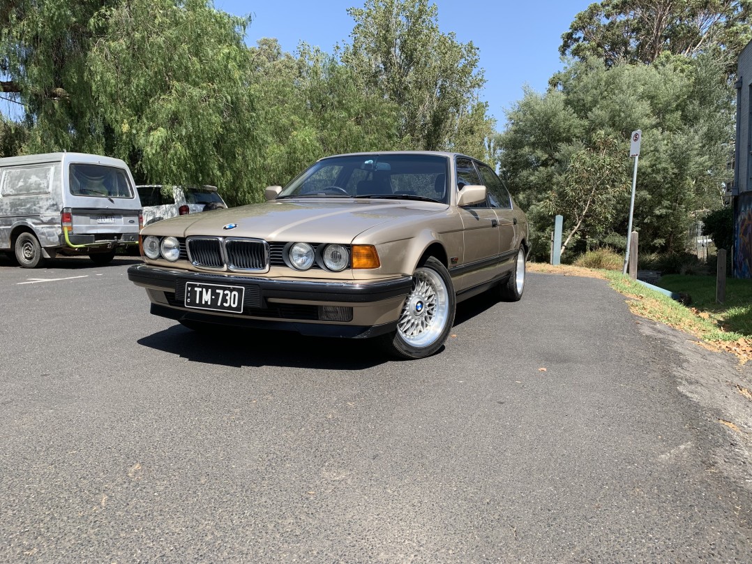 1989 BMW 730i