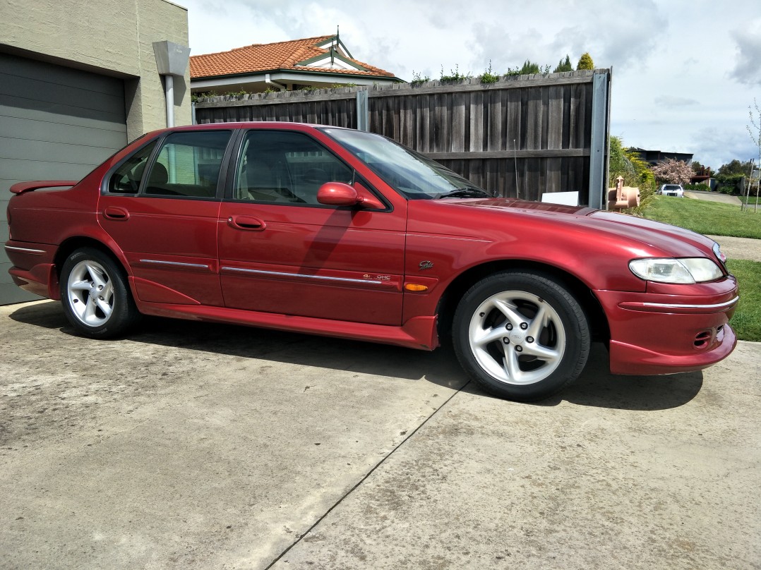 1998 Ford Fairmont  Ghia