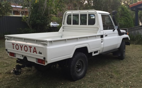 1985 Toyota hj75 pick up