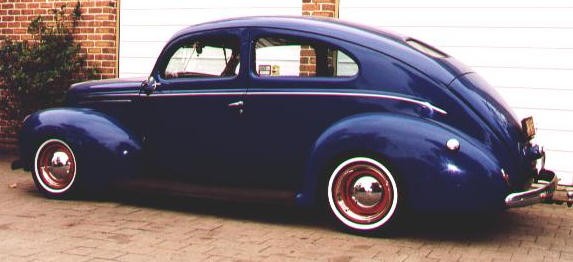 1939 Ford deluxe