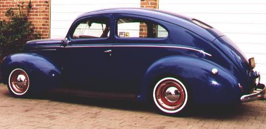 1939 Ford deluxe