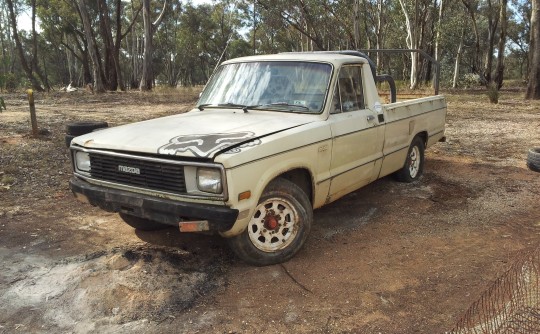 1982 Mazda B2000