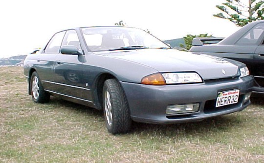 1990 Nissan Skyline GTS-S