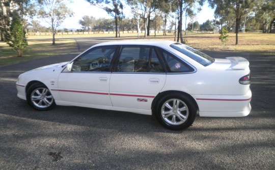 1994 VR commodore Holden