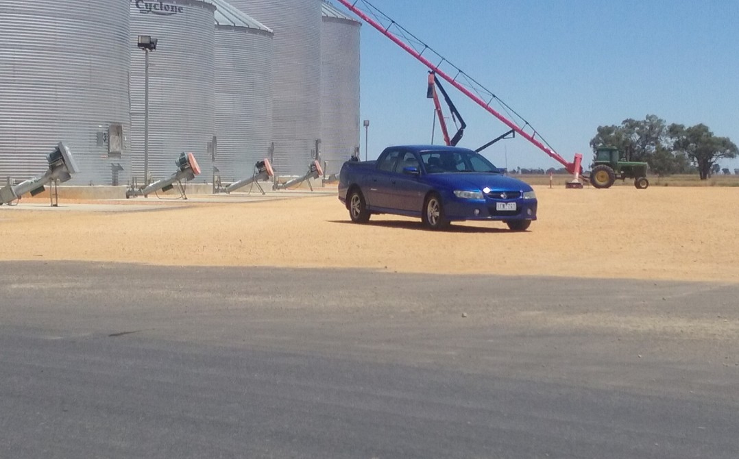 2005 Holden CREWMAN S