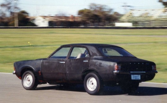 1975 Ford TD Cortina