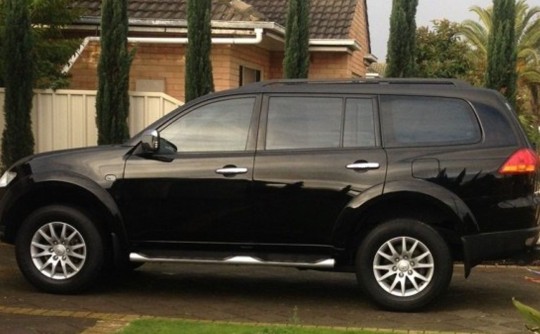 2010 Mitsubishi CHALLENGER