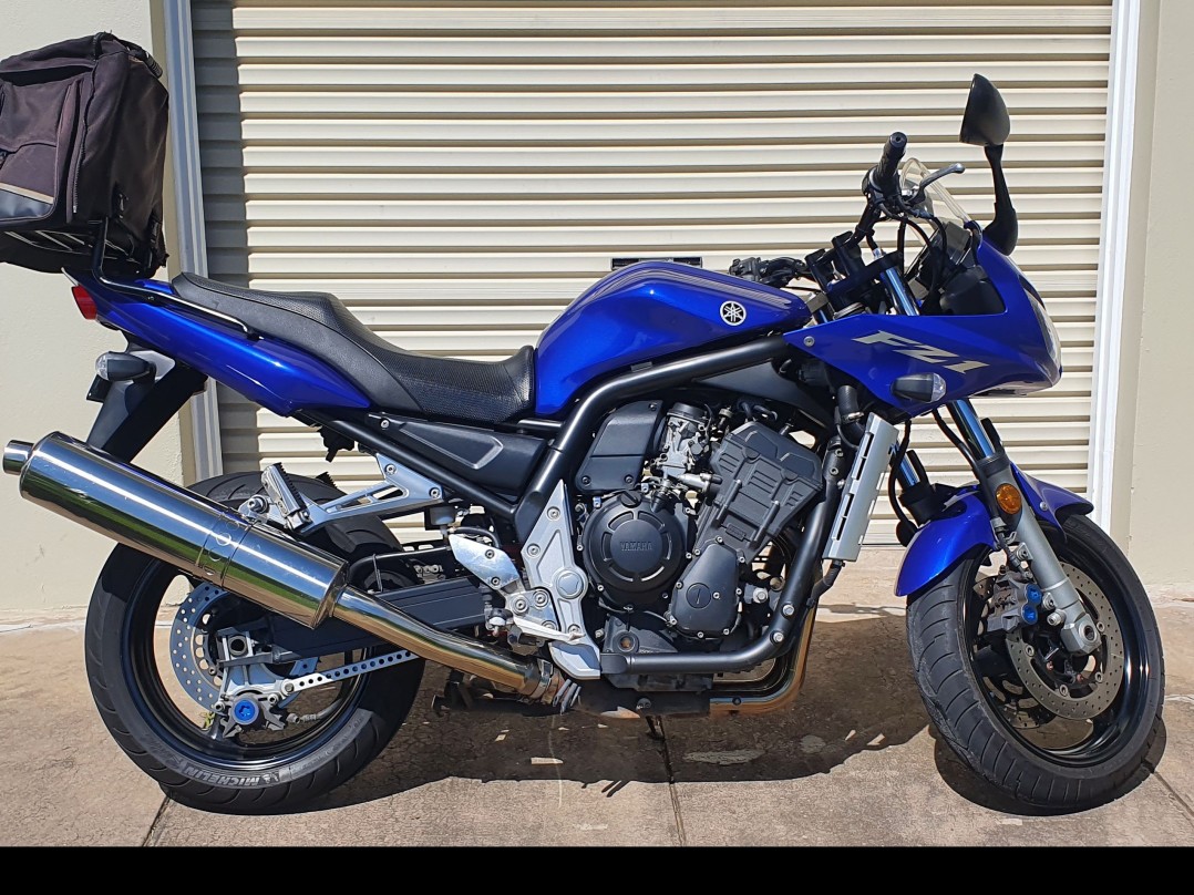 2005 Yamaha 998cc FZ1 FAZER (FZS1000)