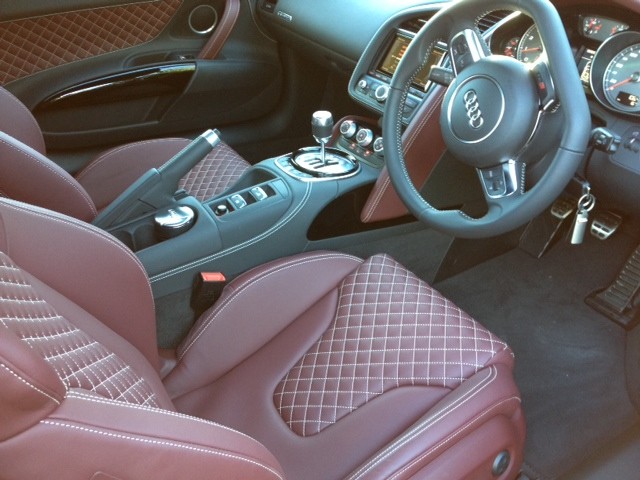 2013 Audi R8 Spyder V8