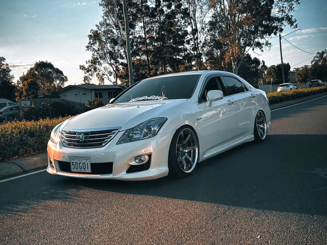 2008 Toyota CROWN