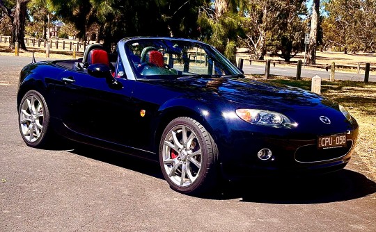 2005 Mazda MX-5 LIMITED EDITION