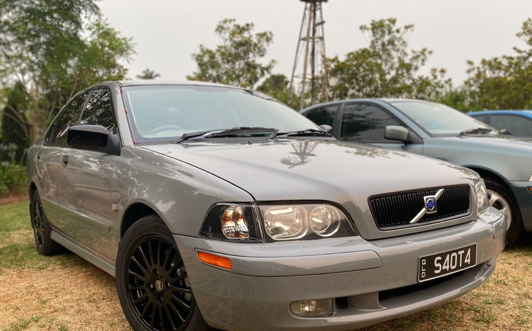 2003 Volvo S40 T4