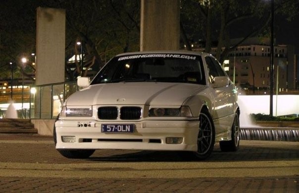 1992 BMW 318is