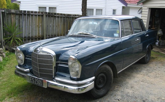 1965 Mercedes-Benz 220s