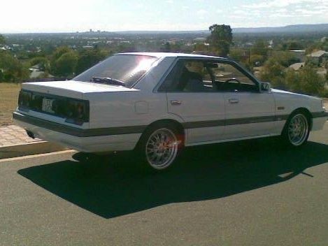 1988 Nissan HR31 4 Door Pillarless