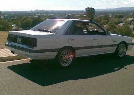 1988 Nissan HR31 4 Door Pillarless