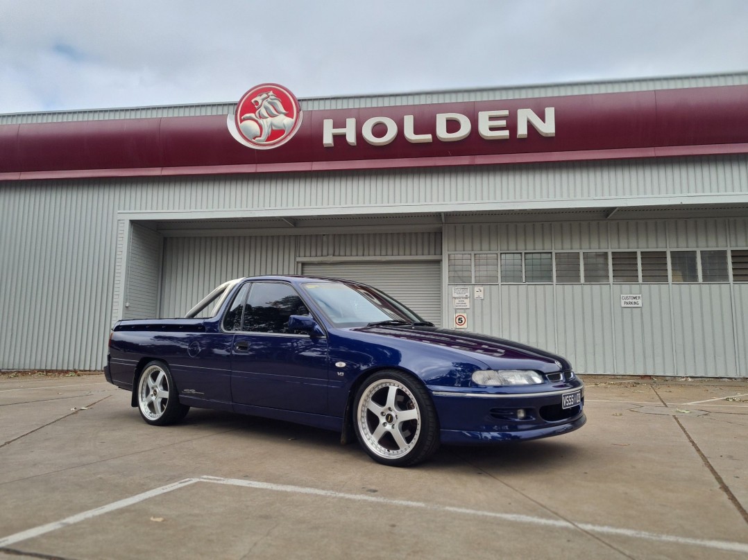 1999 Holden vs ss