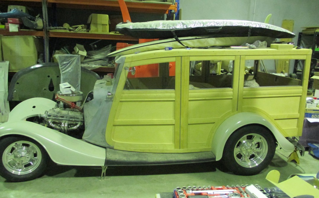 1934 Ford wagon / woody