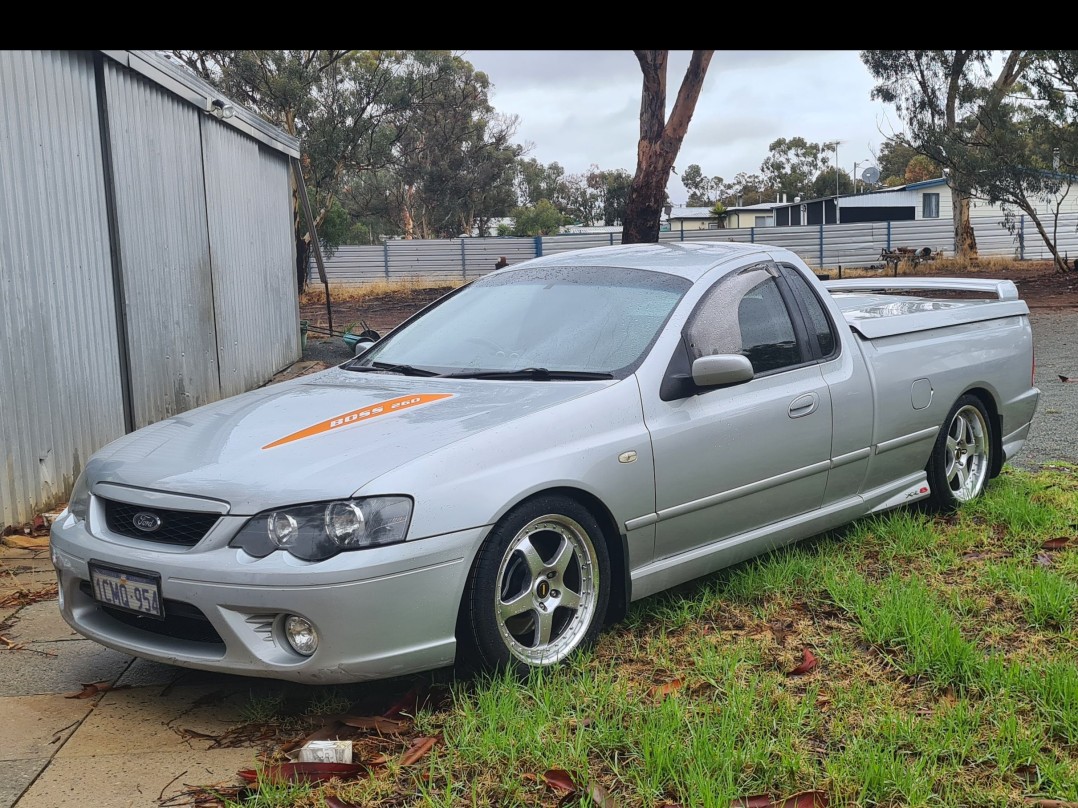 2005 Ford BF XR8