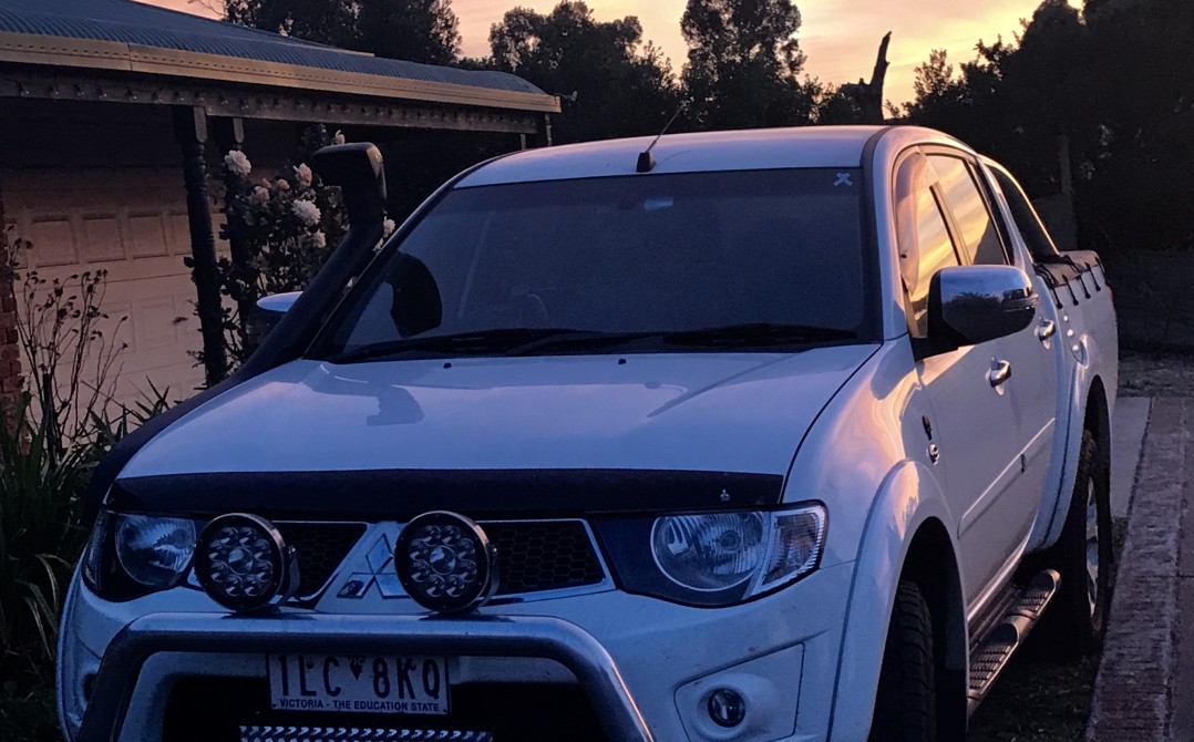 2015 Mitsubishi Triton GXL-R