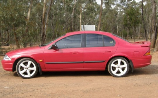 1999 Ford Falcon S