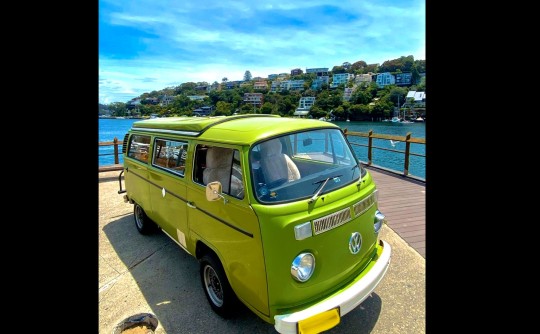 1979 Volkswagen T2 Bay Kombi  (Trakka pop-top)