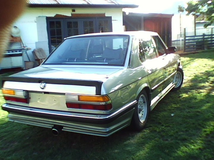 1983 BMW 528i