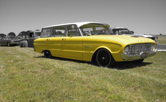 1962 Ford Falcon Deluxe