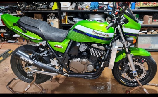 2005 Kawasaki ZRX1200R