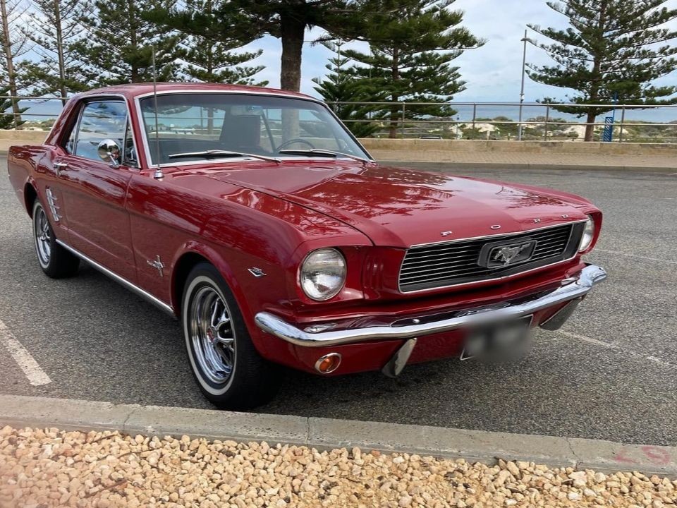 1966 Ford MUSTANG